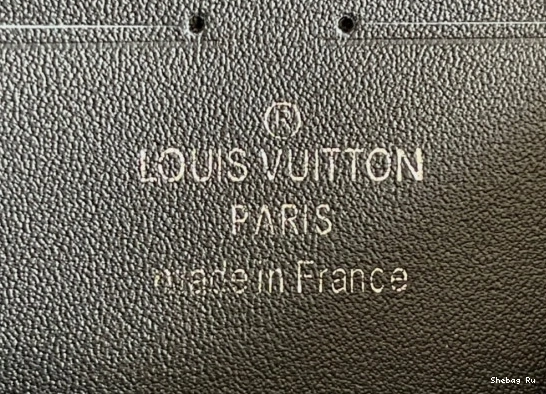 POUCH LOUIS VUITTON LOCK A4 S 0730